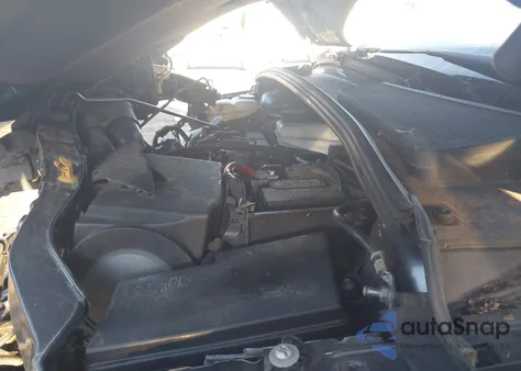 2018 Ford Focus Se z USA, uszkodzony, nr VIN 1FADP3F20JL301557